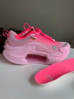 Li-Ning Platform Sneakers – Like New | US 8 / EU 39